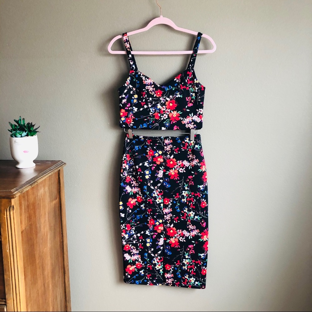 Express floral crop and skirt set.